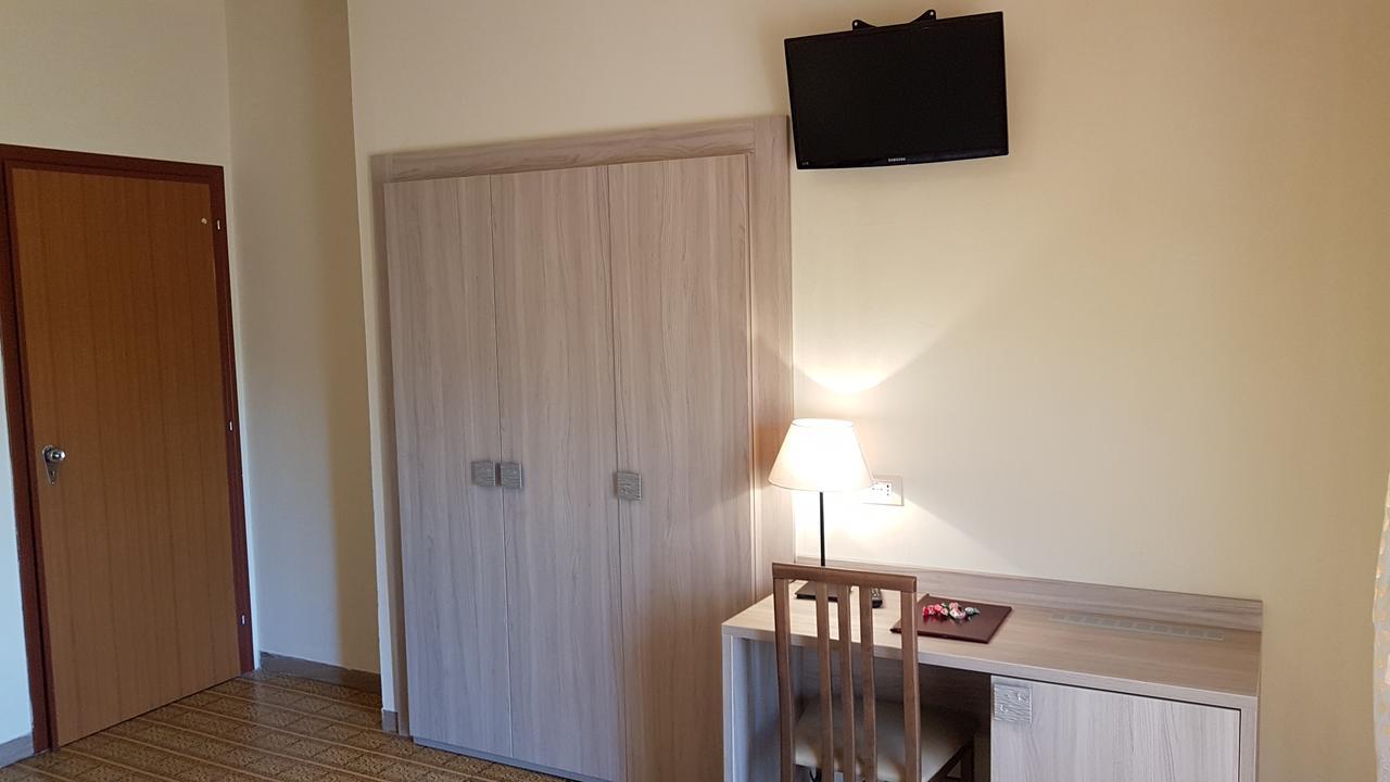 Aparthotel Amelia Dream View Momigno Exterior foto